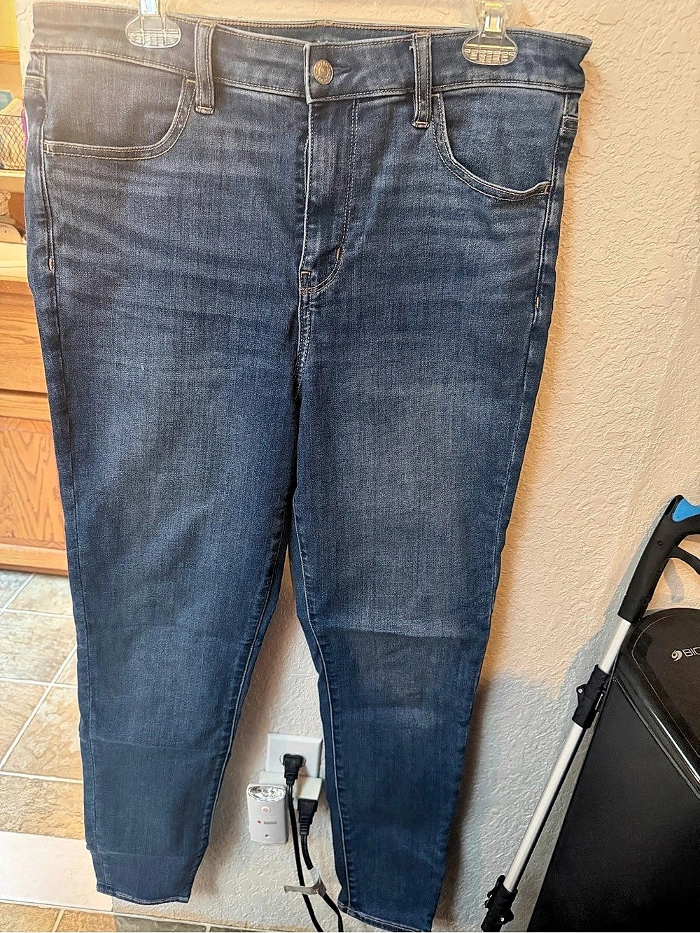 American Eagle Next Level Stretch High-Waisted Jegging Blue Waist 16 Long